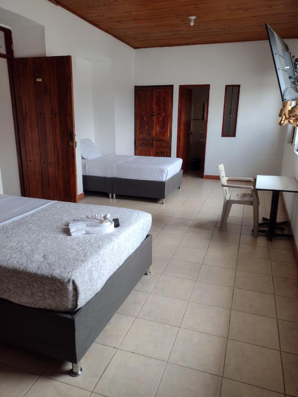 Hotel Lili Popayan - Sede 2 ภายนอก รูปภาพ